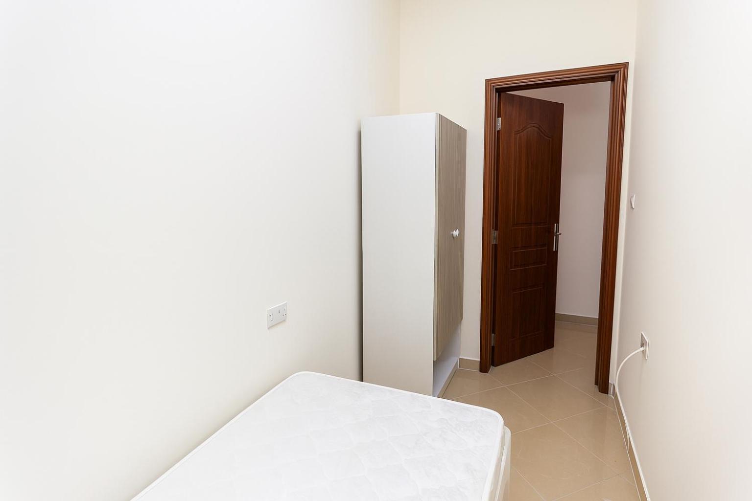 Nice Single Rooms For "Girls" Only In Dubai, Marina Eksteriør billede