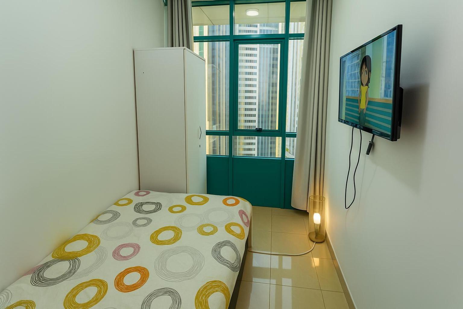 Nice Single Rooms For "Girls" Only In Dubai, Marina Eksteriør billede