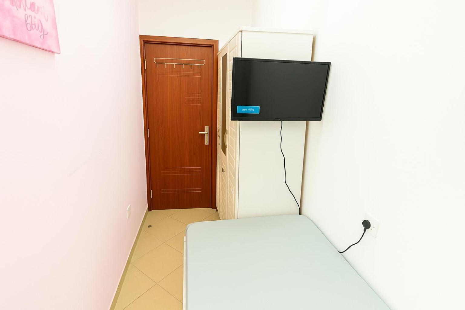 Nice Single Rooms For "Girls" Only In Dubai, Marina Eksteriør billede