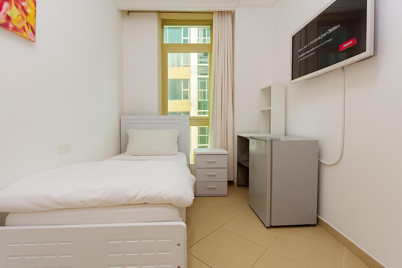 Nice Single Rooms For "Girls" Only In Dubai, Marina Eksteriør billede