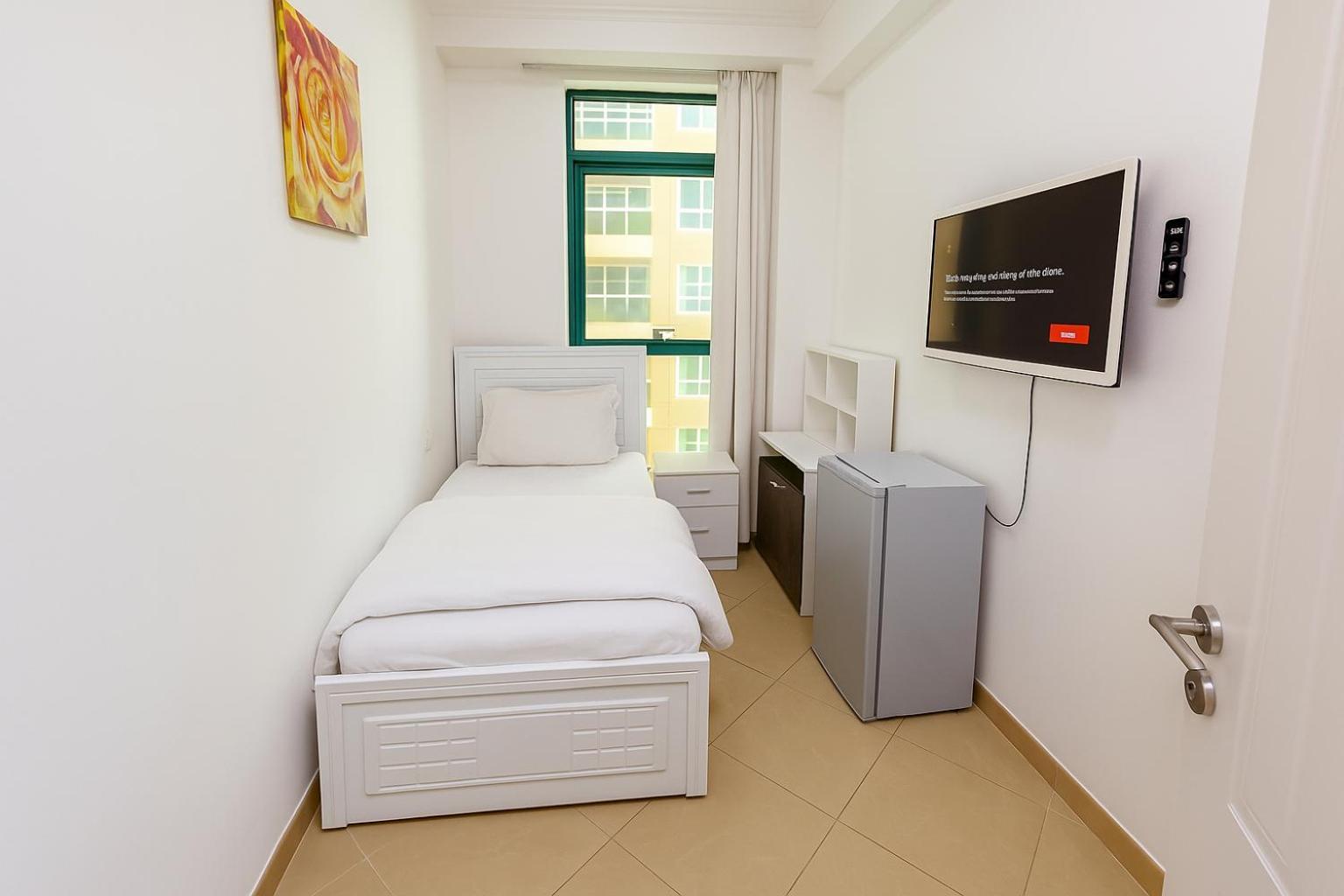 Nice Single Rooms For "Girls" Only In Dubai, Marina Eksteriør billede